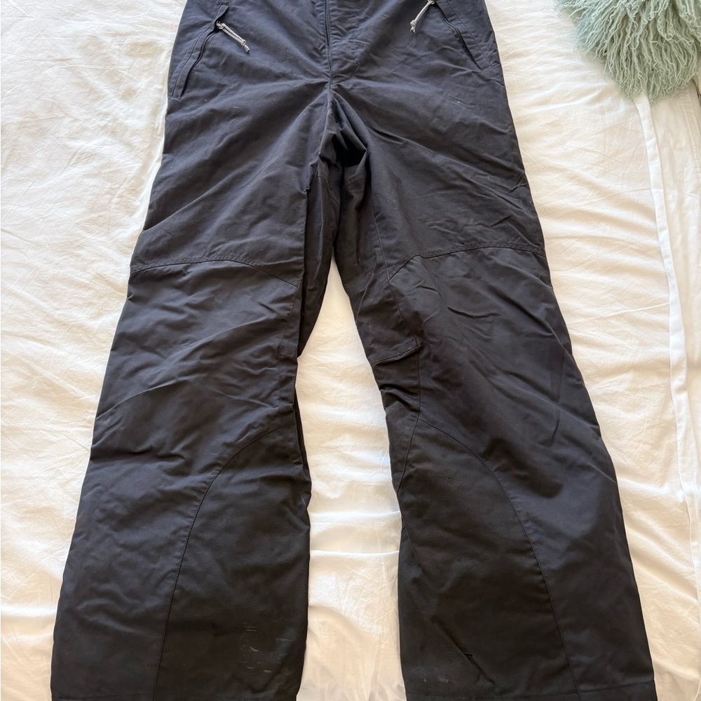 Men’s XL Patagonia snow pants with suspenders